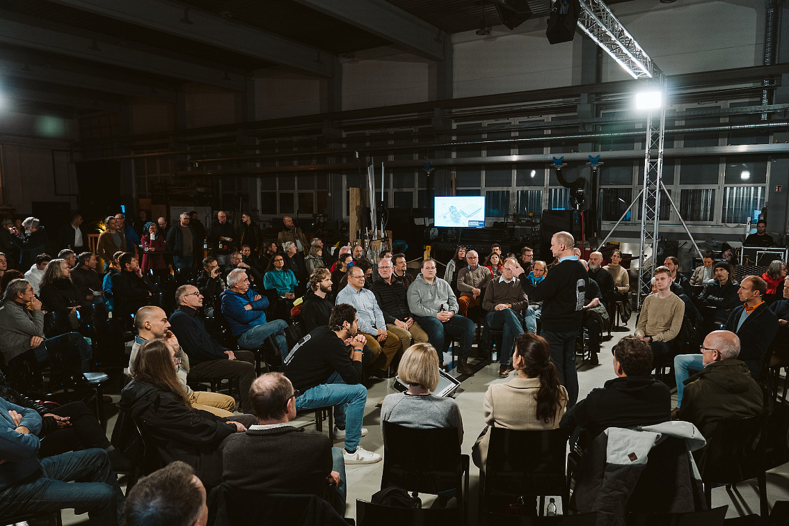 sono motors, community, livestream, presentation, sion